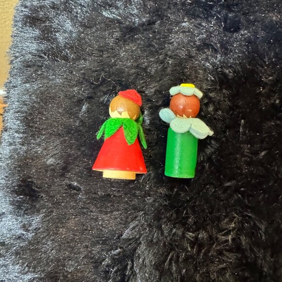 Vintage Wooden Angel & Elf Miniature Figurines Set 1960's - Picture 2 of 3